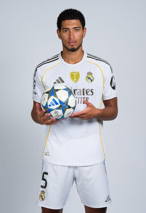 场均17+4+9！韦德为火箭队支招：追逐老将控卫，与双塔搭档太合适