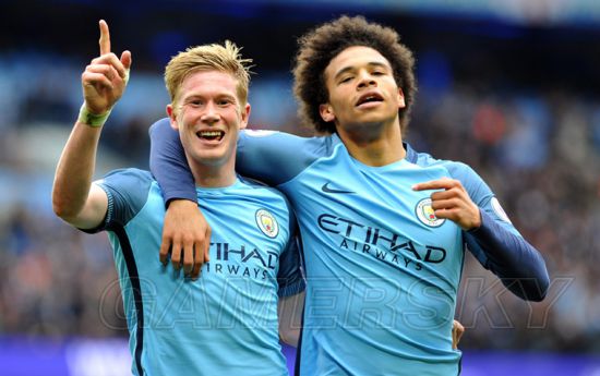 杨瀚森挣扎！勇士狂胜22分，拒绝开拓者四杀，库里迎4200三分纪录