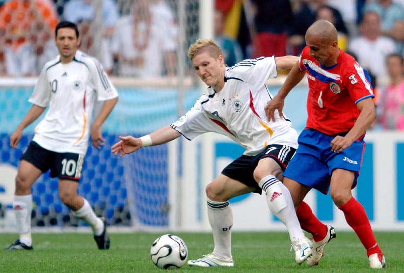 [NBA]东契奇再进神奇球 随手一撂打成2+1