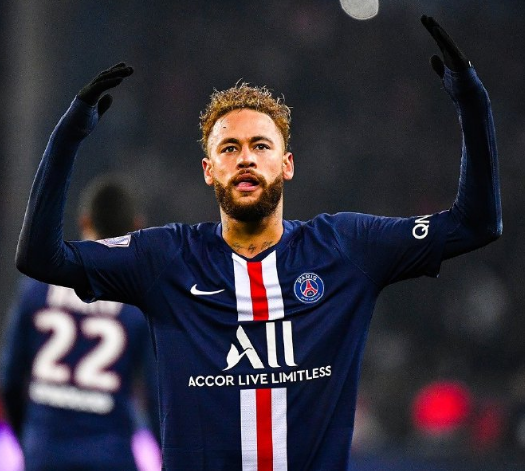 此前40场全勤，阿夫迪亚：我不太担心背伤，只要能走我就上场